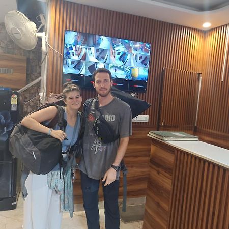 Hotel Gs Amritsar 200 Mtr From Golden Temple Экстерьер фото