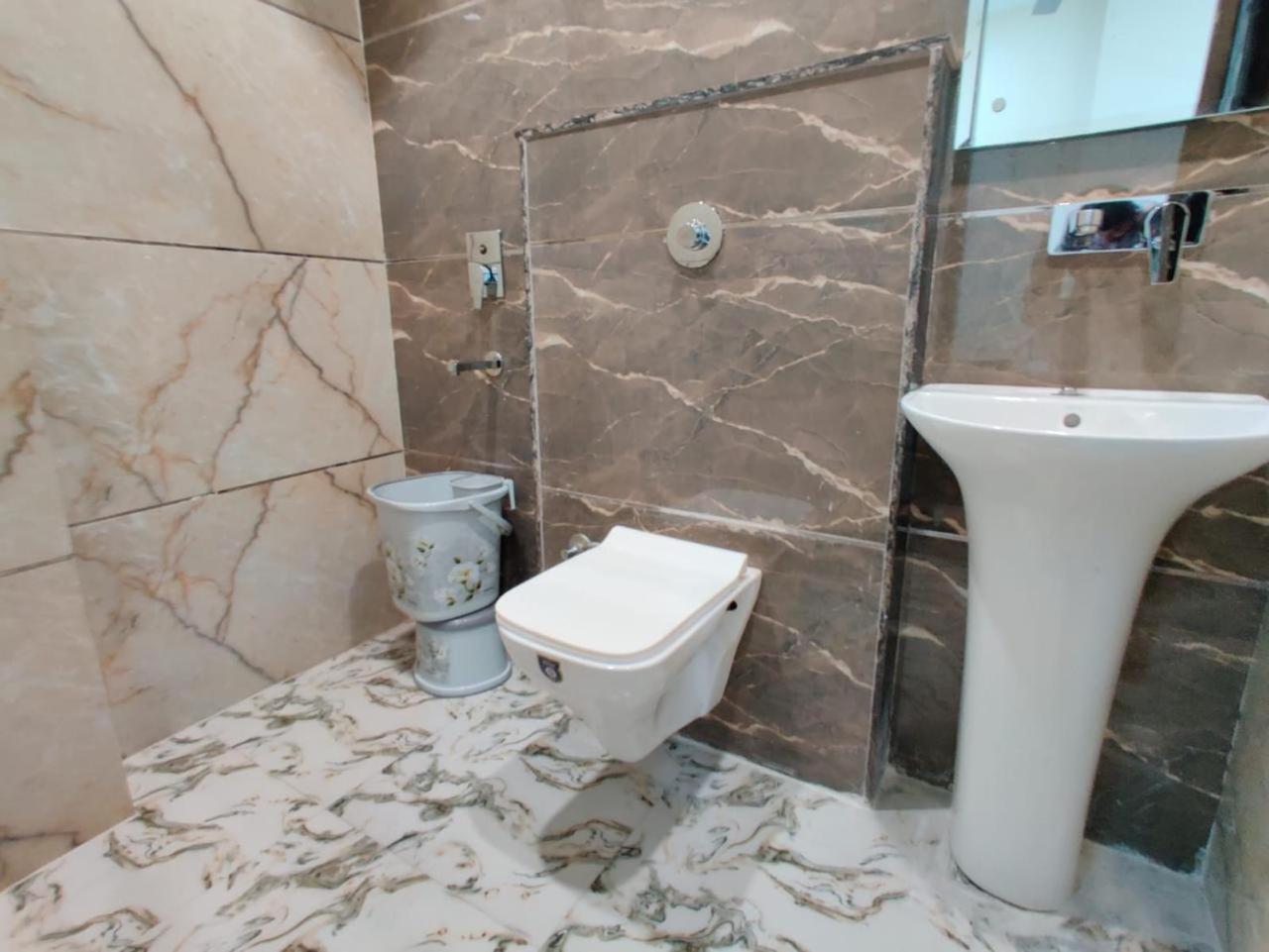 Hotel Gs Amritsar 200 Mtr From Golden Temple Экстерьер фото