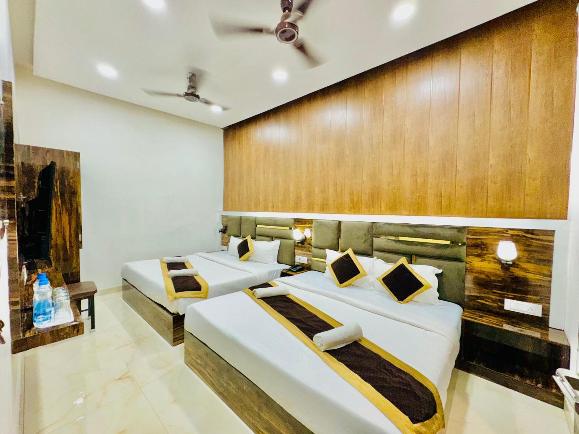 Hotel Gs Amritsar 200 Mtr From Golden Temple Экстерьер фото