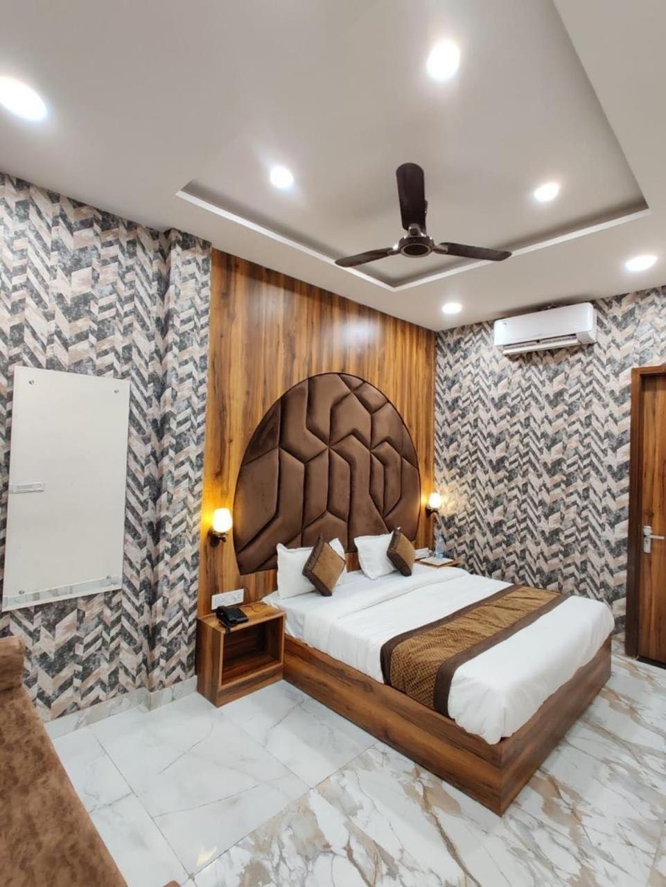Hotel Gs Amritsar 200 Mtr From Golden Temple Экстерьер фото